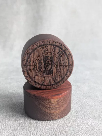 Nyx: A Mystical Birth Chart Salt Box - Image 7